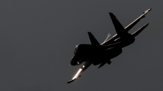 Qazaxıstanda qırıcı təyyarə qəzaya uğrayıb, pilot yaralanıb 