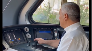 Qatar maşinistləri xüsusi təhlükəsizlik qolbağı ilə təmin olunurlar 