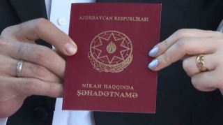 Arvadı olan azərbaycanlı kişi Rusiyada evləndi, başına OYUN GƏLDİ 