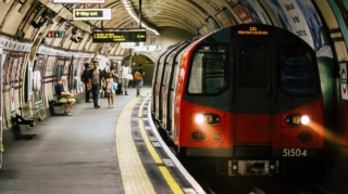 Metroda gedişhaqqı artırılır 