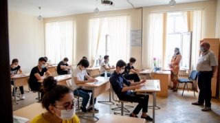Bu gün 13 mindən çox şagird imtahan verəcək 
