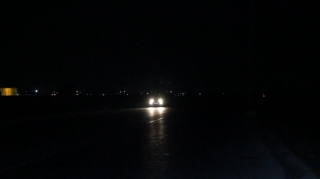 Sürücülərin "qaranlıq imtahanı": Magistral yolda işıqlar niyə söndürülüb? - VİDEO