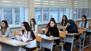 Dövlət sifarişi ilə oxuyan tələbələrdən ödəniş tələb edilə bilməz - RƏSMİ 