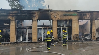 Bərdədə güclü yanğın, 10-dək obyekt külə döndü  - FOTO