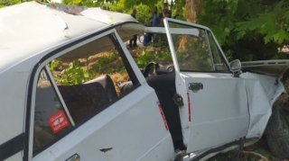 Şəmkirdəki qəzada xəsarət alan 4 nəfərdən biri ölüb 