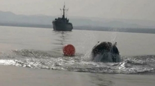 Türkiyəyə məxsus yük gəmisi Qara dənizdə minaya düşüb 