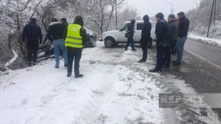 Ağsu dolaylarında avtomobillər yolda qaldı  - FOTO