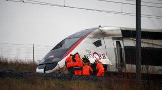 Во Франции остановили движение поездов из-за кражи кабелей 