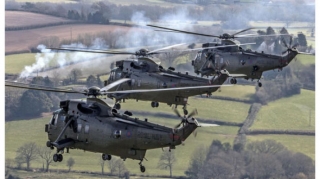 Великобритания впервые передаст Украине вертолеты