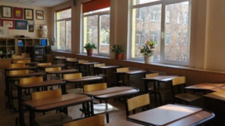 Bakıda daha iki sinif distant təhsilə keçdi