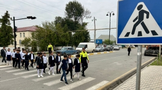 Zərdabda “Diqqət, uşaqlar!” aylığı çərçivəsində görüş keçirilib  - FOTO