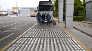 Yük avtomobilindən 244 kiloqramdan çox heroin aşkar edilib - FOTO - VİDEO