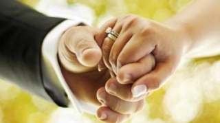 Beş dəfə ailə həyatı quran qadın həbs edilib 