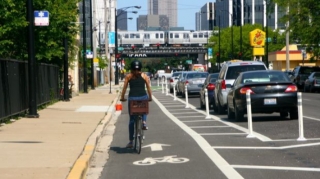 ABŞ-da sərinləşdirici səkilər yaradılıb 