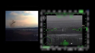 Rusiya helikopterləri Ukraynanın zirehli texnikalarını bombaladı – VİDEO 