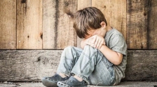 Müxtəlif vaxtarda itkin düşmüş 23 uşaq bir evdə tapıldı  - FOTO