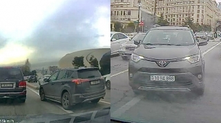 Qaydaları hələ də öyrənməyən qadın sürücü baş yola çıxaraq təhlükə yaratdı   - VİDEO