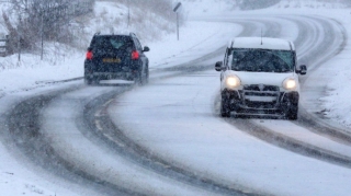 Sulu qar və qar yağacaq, yollar buz bağlayacaq 