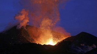 Qobustanda vulkan püskürdü  - FOTO - VİDEO