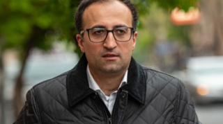 Erməni nazir 10 yaşlı uşağı avtomobillə vurdu 