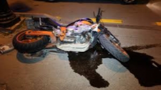 Bakıda 20 yaşlı gənc motosikletlə qəza törədib 