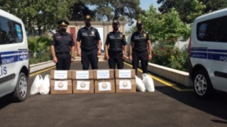 Biləsuvarda polis əməkdaşları şəhid hərbi qulluqçuların ailələrini ziyarət ediblər  - FOTO