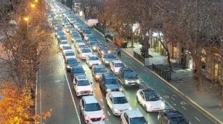 На каких улицах Баку 7 января наблюдаются транспортные заторы? 