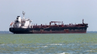 Yaxın Şərq böhranı səbəbindən Avstraliyaya 6 yanacaq daşınması ləğv edildi 