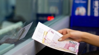 Əhalinin banklarda nə qədər ƏMANƏTİ VAR? 
