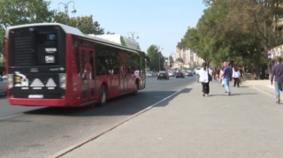 Taksi sürücüləri və sahibkarlara avtobus zolağına daxil olması ilə bağlı güzəştlər edilə bilərmi? - VİDEO 