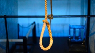 Şəmkirdə 26 yaşlı oğlan özünü asdı 