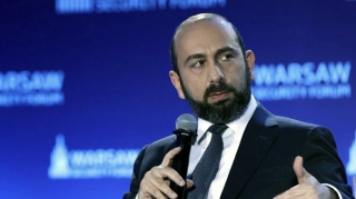 İrəvanla Bakı arasında sülh bütün region üçün vacibdir -  Mirzoyan 