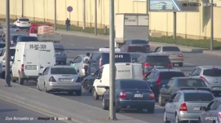 "Çermet" körpüsündə yol-nəqliyyat hadisəsi olub, sıxlıq yaranıb 