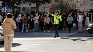 Polis təhlükə yaradan piyadalara qarşı profilaktik tədbir keçirdi - FOTO - VİDEO