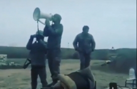 Əsgərlərimiz səsgücləndirici ilə ermənilərə görün nə dedi - VİDEO 