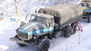 Автомобили МККК и миротворцев беспрепятственно проехали по дороге Ханкенди - Лачын - ОБНОВЛЕНО  - ФОТО