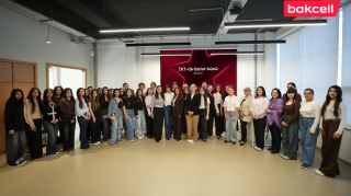 “Bakcell” gənc qızların İKT sahəsində təhsilinə dəstək verir   - FOTOLAR