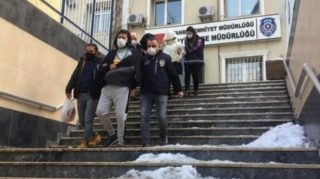 “Lotu Quli”nin qəbri üstündə qətl - TƏFƏRRÜAT 