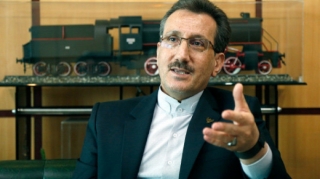 Yüklərin dəmir yolu vasitəsilə İran ərazisindən daşınmasına razılıq əldə edilib