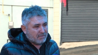 Eltac yığdığı pulla maşın alacaqmış... - VİDEO