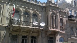 İranın Azərbaycandakı səfirliyi Gəncə terrorunu pisləyib