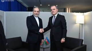 Ceyhun Bayramov ilə Abbas Əraqçi arasında telefon danışığı olub 