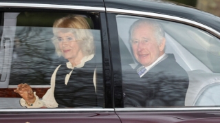 Bəhreyn kralı III Çarlza “Rolls-Royce”  hədiyyə edib