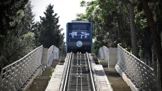 Bakının unikal nəqliyyat vasitəsi - FOTO - VİDEO 