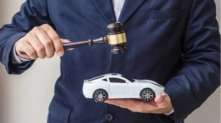 Dövlət qurumlarının 168 nəqliyyat vasitəsi satışa çıxarıldı 