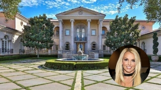 Tanınmış müğənni evini 12 milyona SATIR   - FOTO