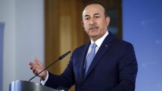 Çavuşoğlu ingilis həmkarı ilə Qarabağdan  danışdı