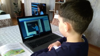 Regionlar distant təhsilə hazırdırmı? - Təhsil eksperti riskləri açıqladı 