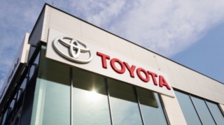 “Toyota”nın bazar dəyəri 18,5 milyard dollar azalıb - SƏBƏB 