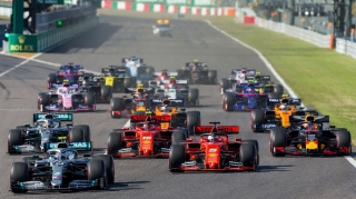 "Formula 1" komandası hər iki pilotu ilə müqaviləni yeniləyib